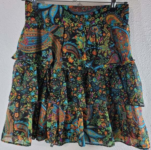 Chelsea & Theodore Dresses & Skirts - Chelesa & Theodore Floral Ruffled Tiered Skirt